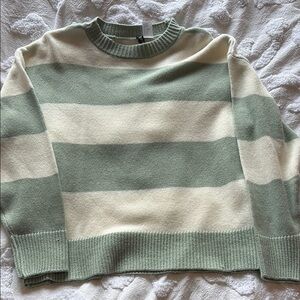 H&M Green and Cream Striped Crew Neck Sweater